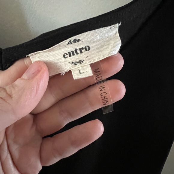 Black button up front top - Picture 3 of 3